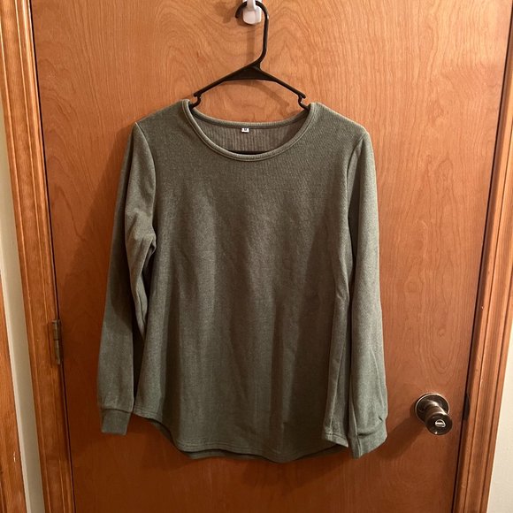 Womens Green Sweatshirt - Picture 1 of 2